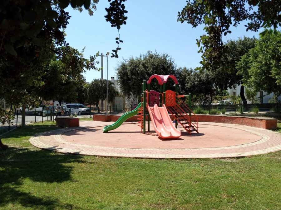 Bodrum Belediyesi Çocuk Oyun Parkları Ve Spor Alanlarını Bakıma Aldı 